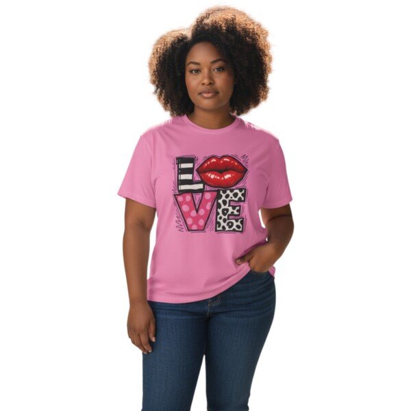 LOVE Graphic T-Shirt with Lips Design – Unisex